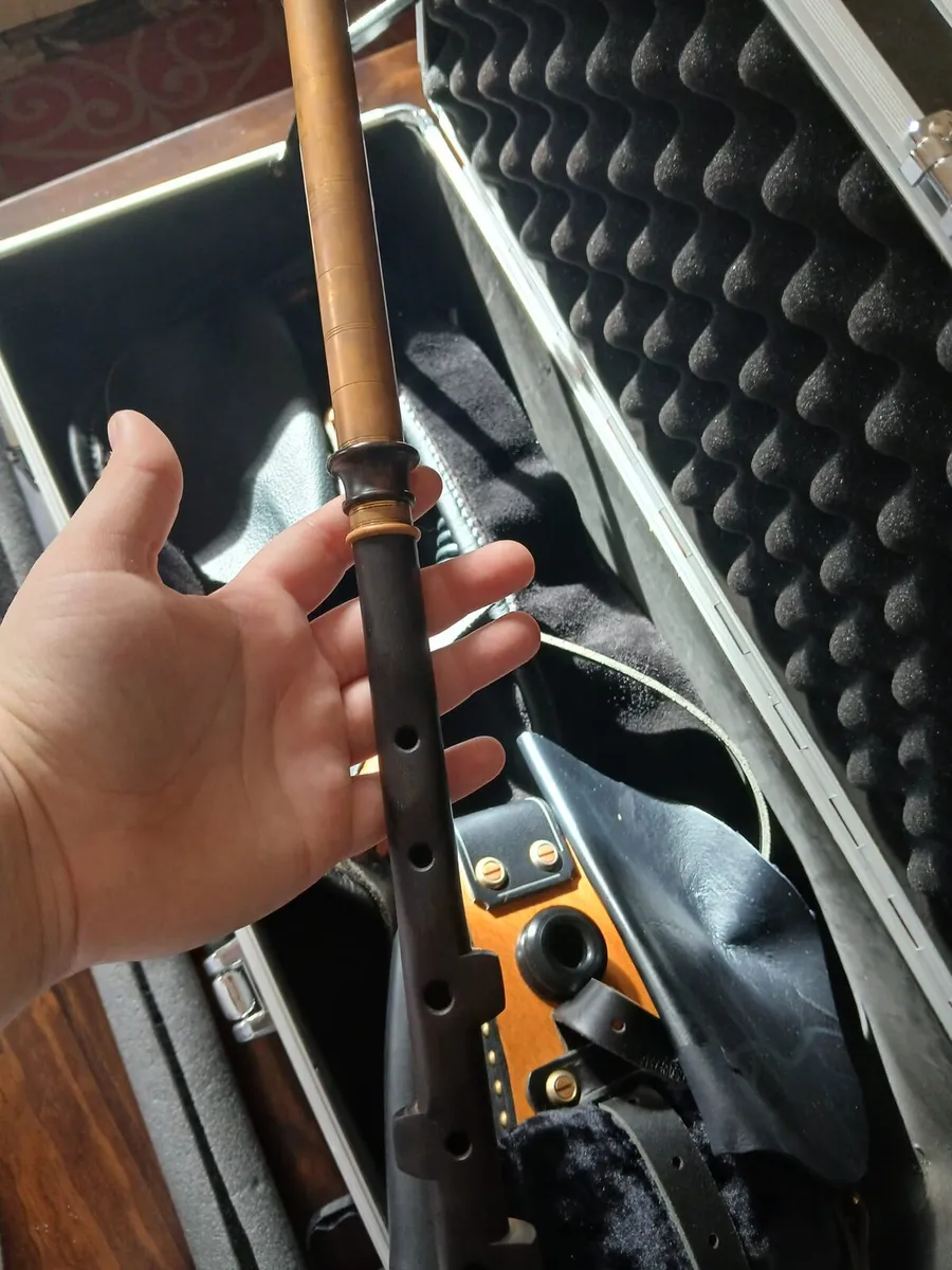 Uilleann pipes - Image 3