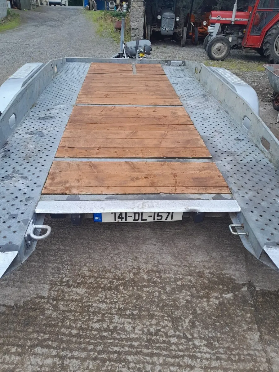 Car Transporter - Image 2