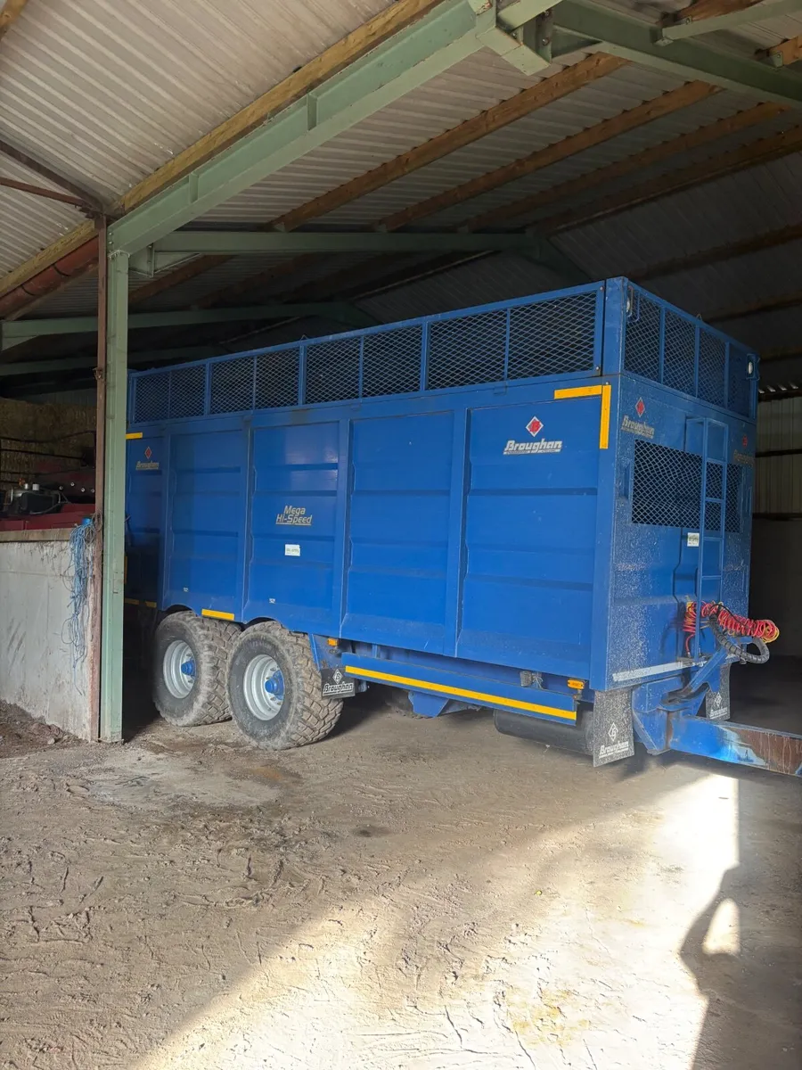 20 ft Broughan silage trailer - Image 1