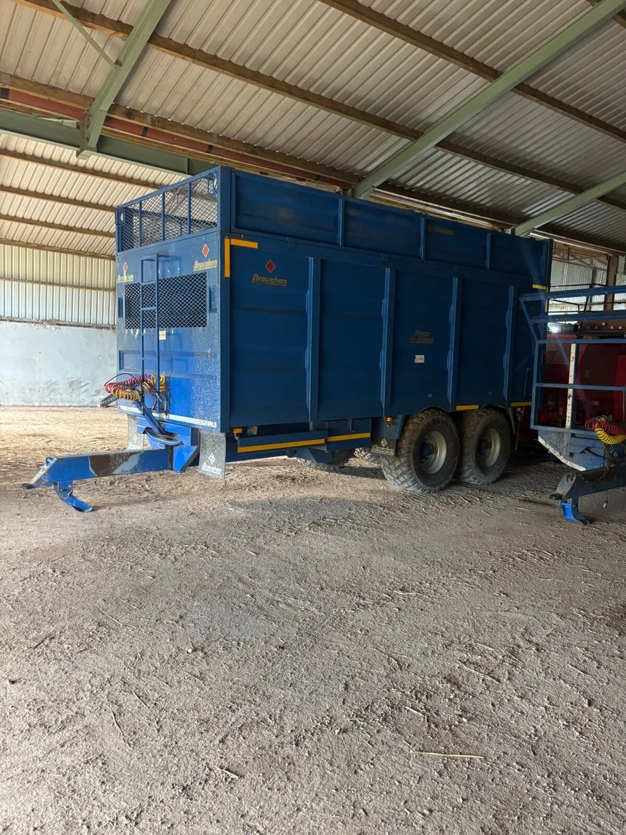 20 ft Broughan silage trailer - Image 3