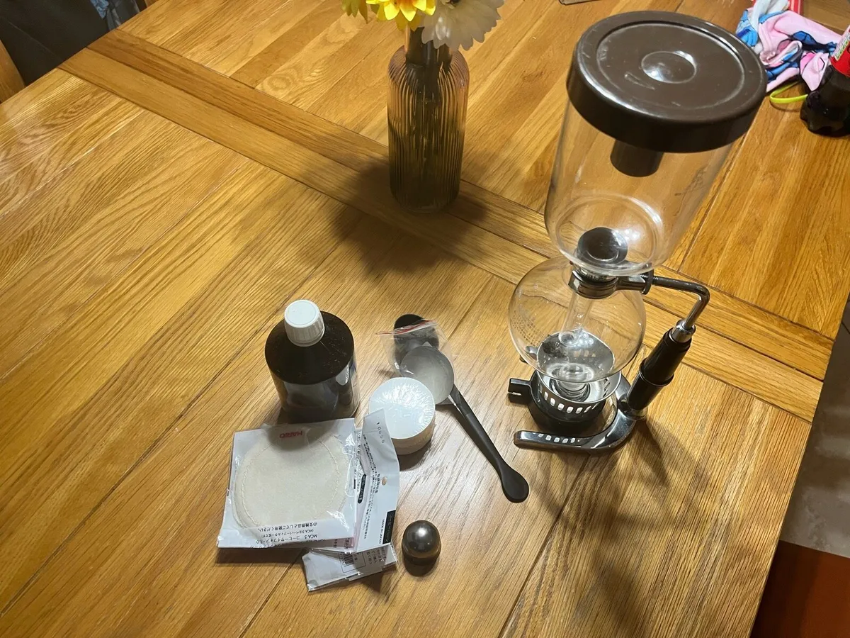 Japanese style coffee maker - Image 1
