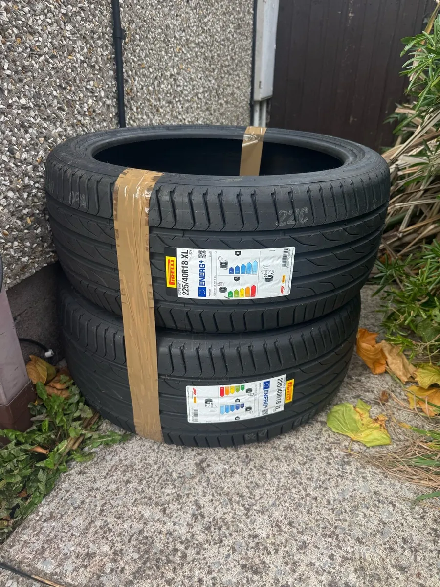 Brand New Pirelli P Zero Tyres 225/40 R18 XL - Image 1