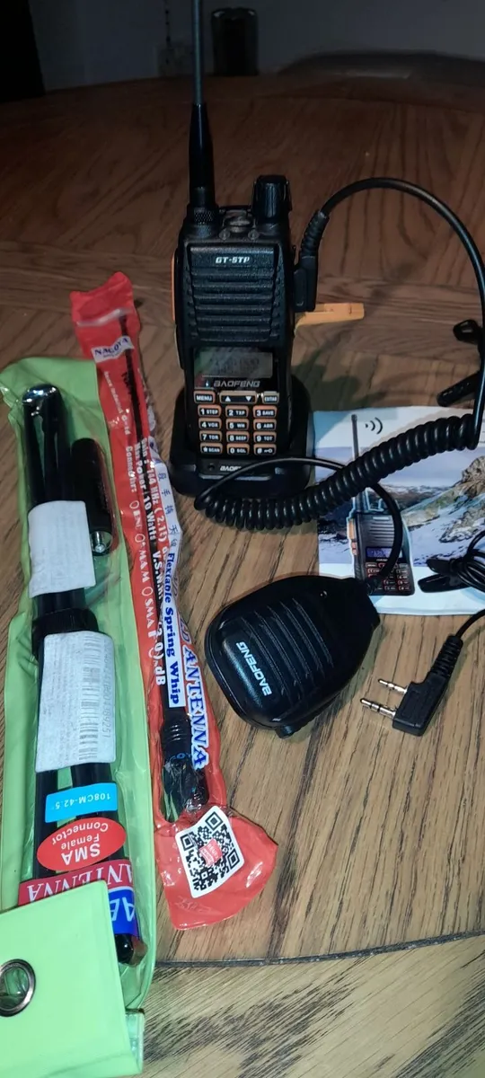 Walkie-talkies - Image 1
