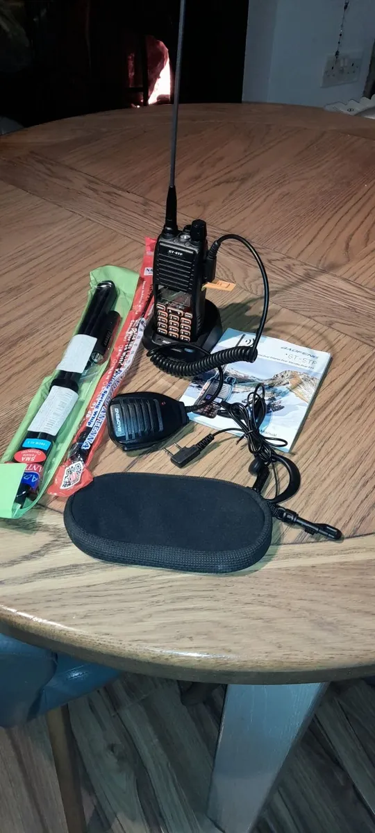 Walkie-talkies - Image 2