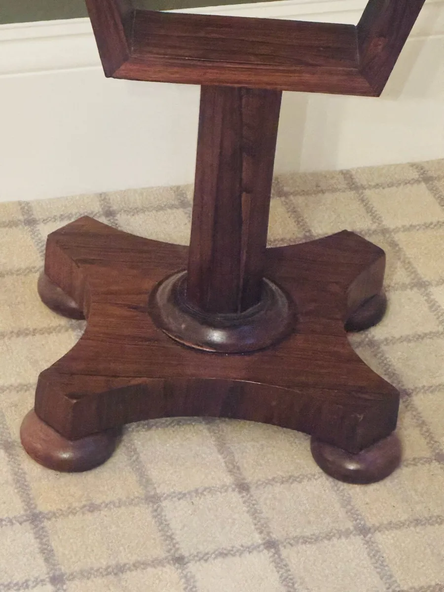 Quality antique Chess table - Image 3