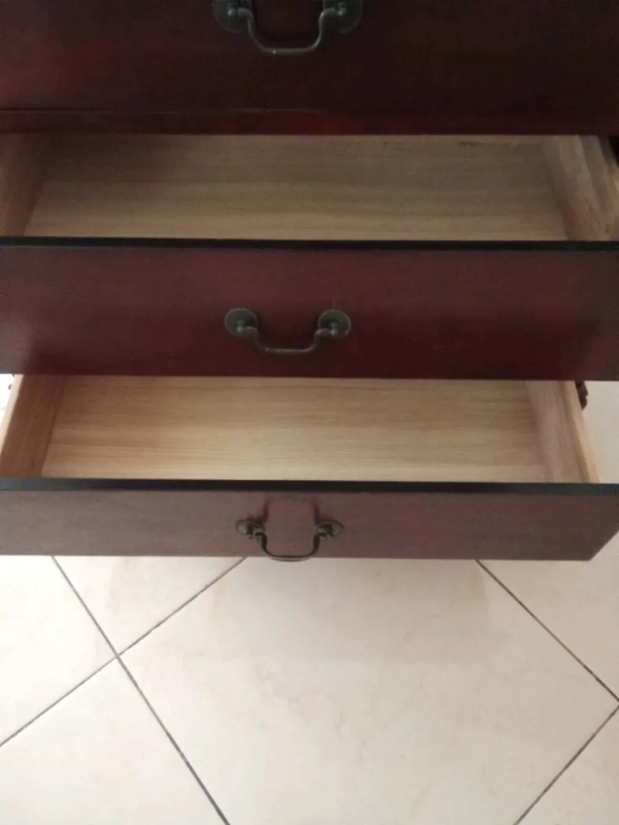 Tallboy chest of drawers - Image 3