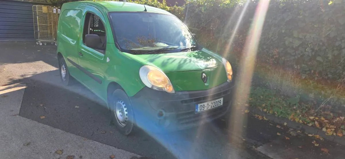2009 Renault kangoo(Just passed DOE) - Image 1
