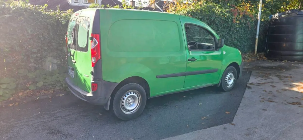2009 Renault kangoo(Just passed DOE) - Image 3