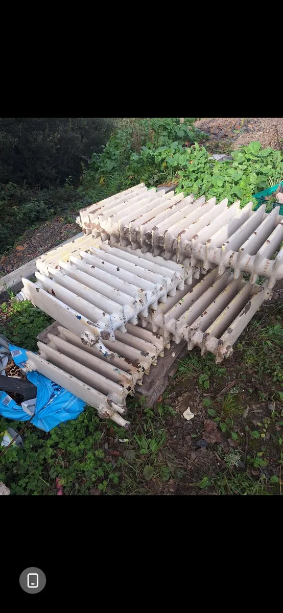 Vintage radiators - Image 2