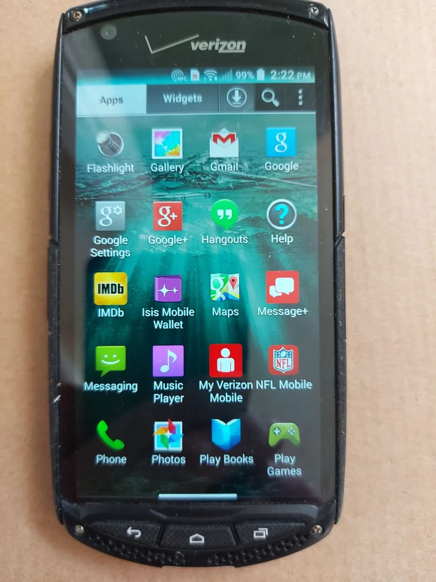 Verizon Kyocera Mobile Phone, 16GB, Model E6782, - Image 1