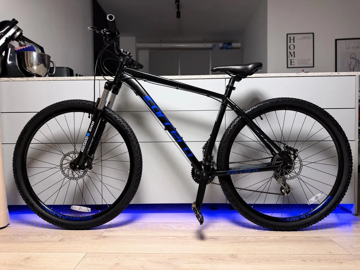 Carrera Hellcat Bike - Image 2