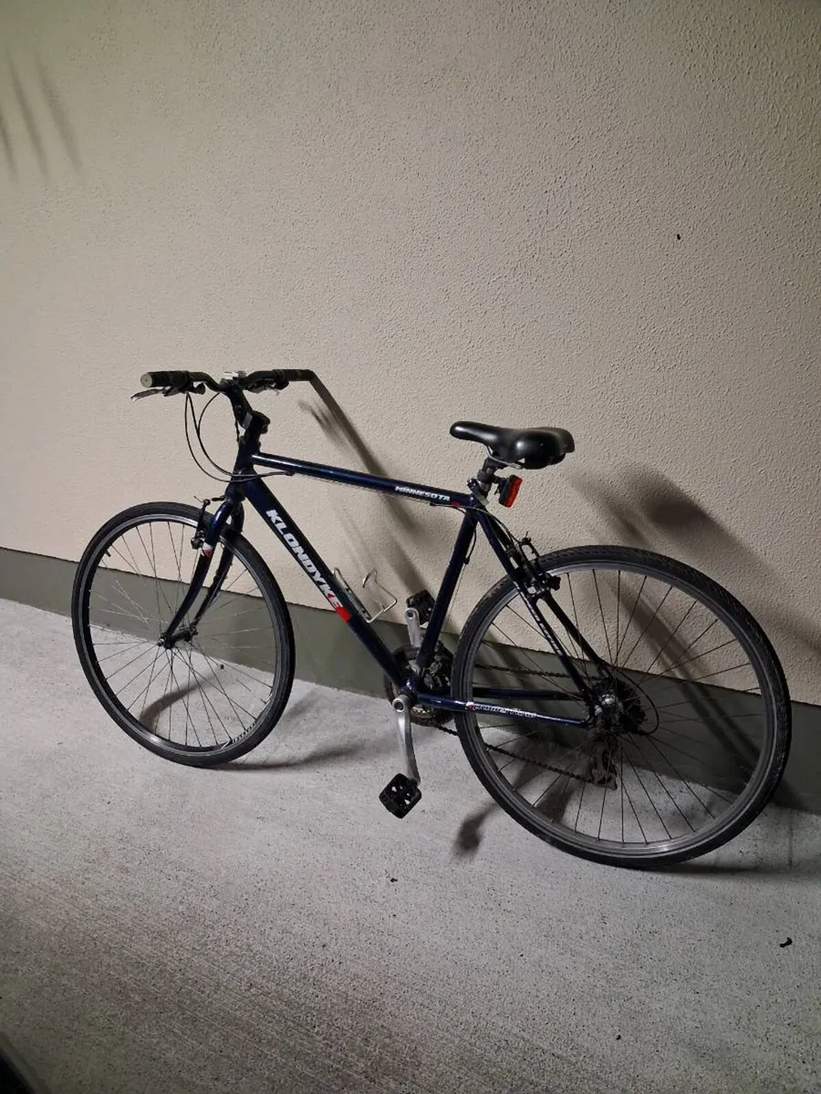 Mens/teenagers bicycle - Image 2