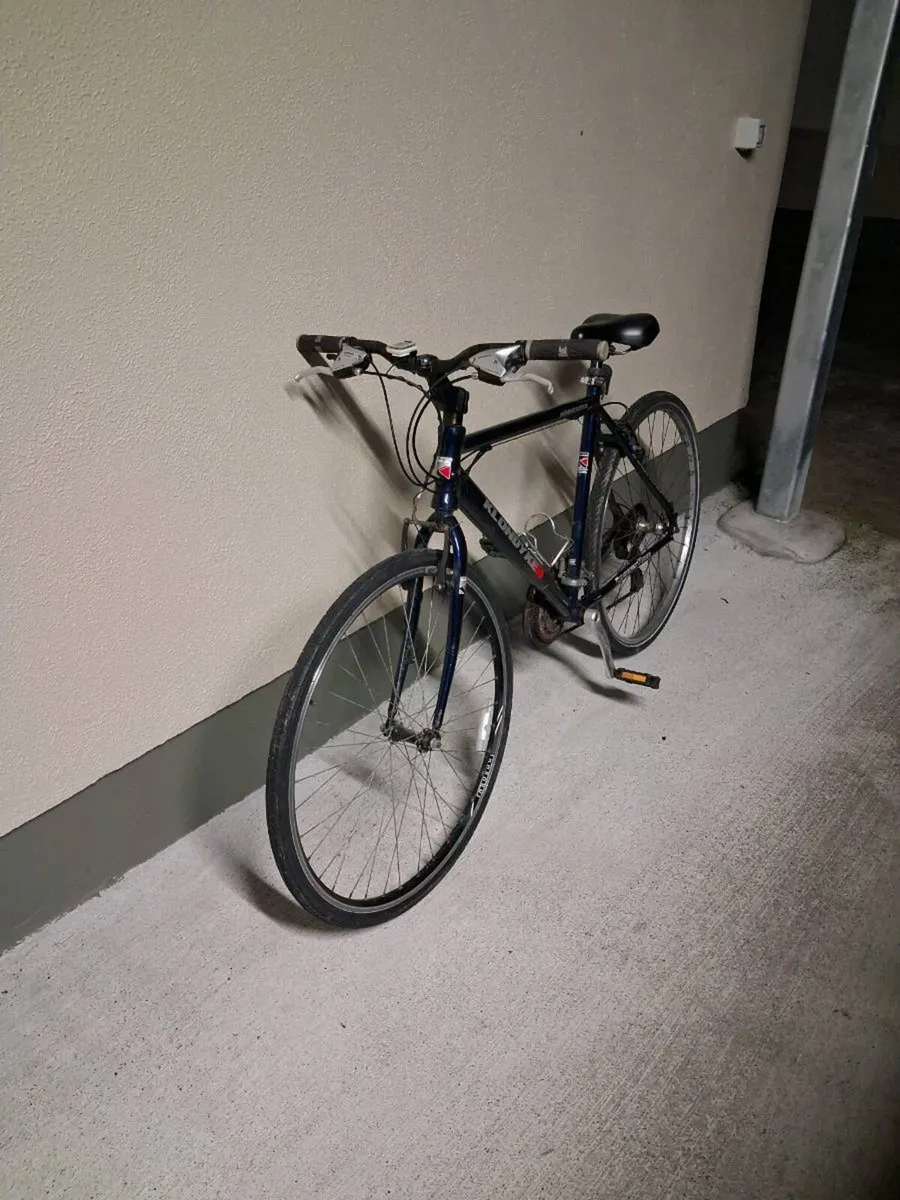 Mens/teenagers bicycle - Image 3
