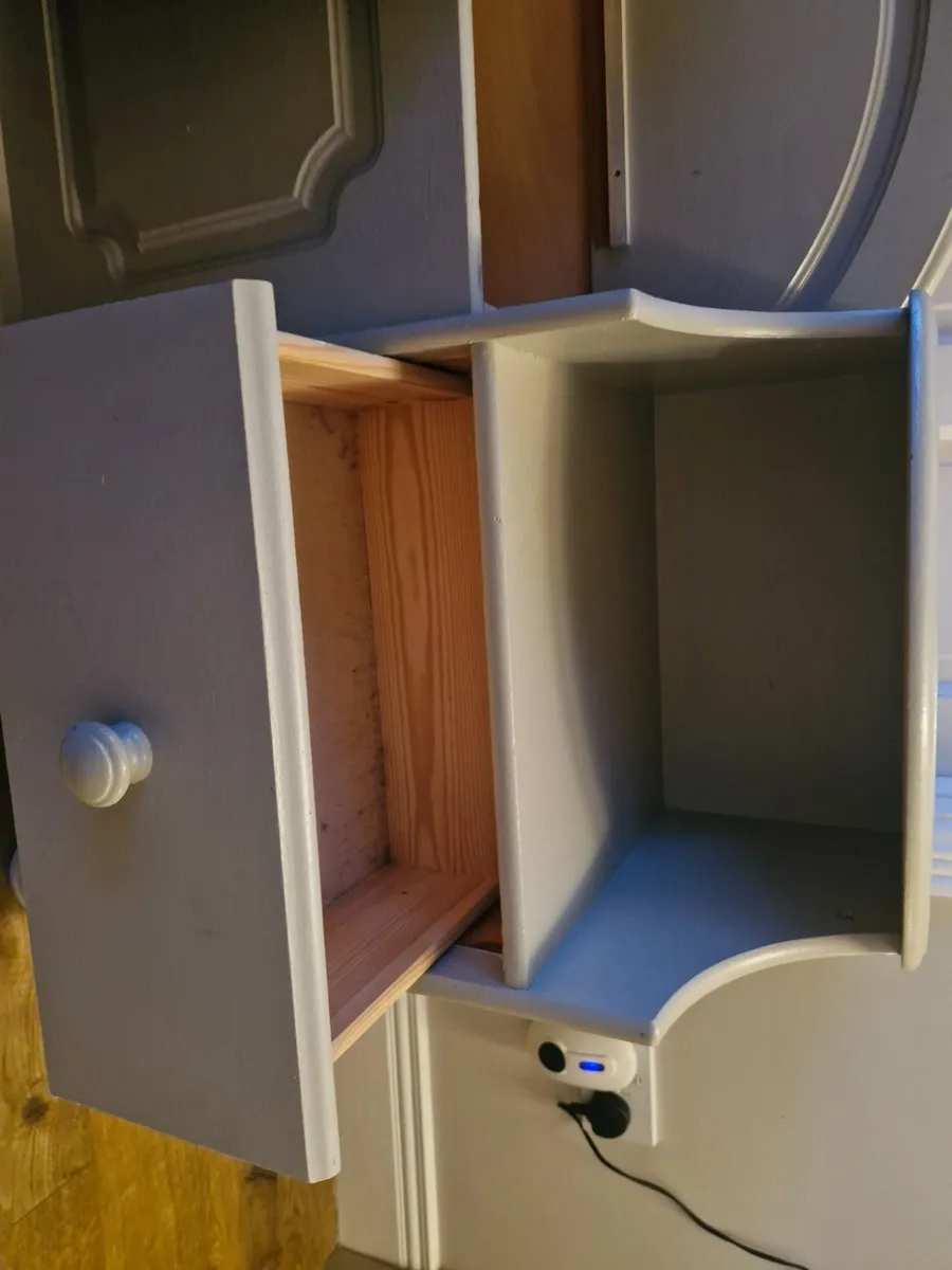 Hall phone table - Image 3