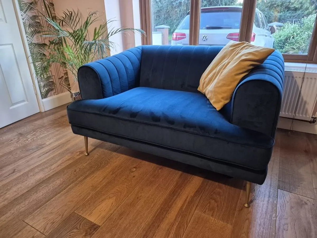 Navy velvet sofa and love arm chair - Image 2