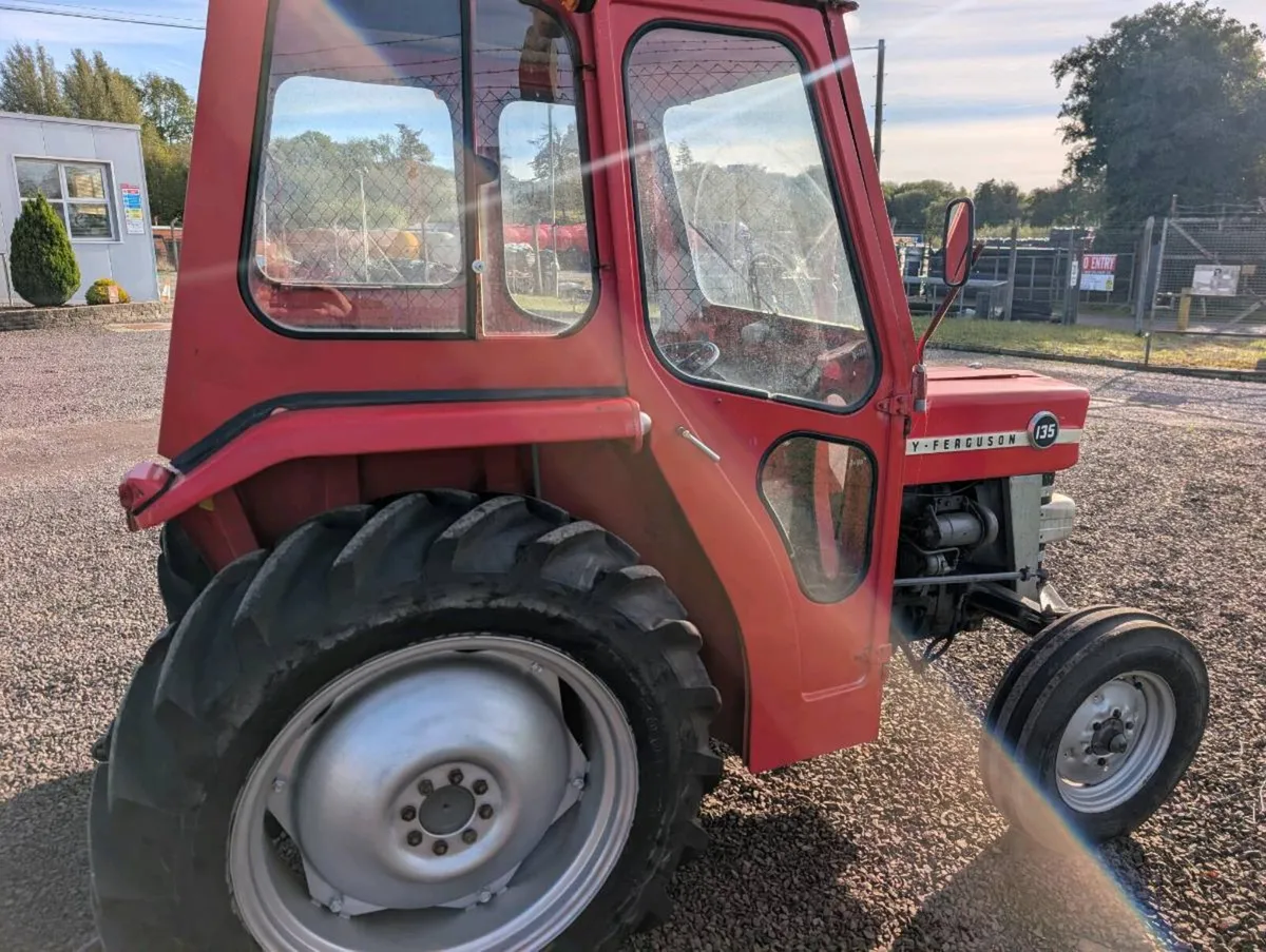 S.o.l.d..Massey Ferguson 135 - Image 4