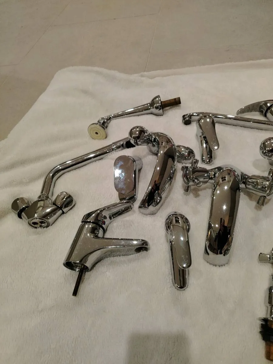 Basin taps - Image 1