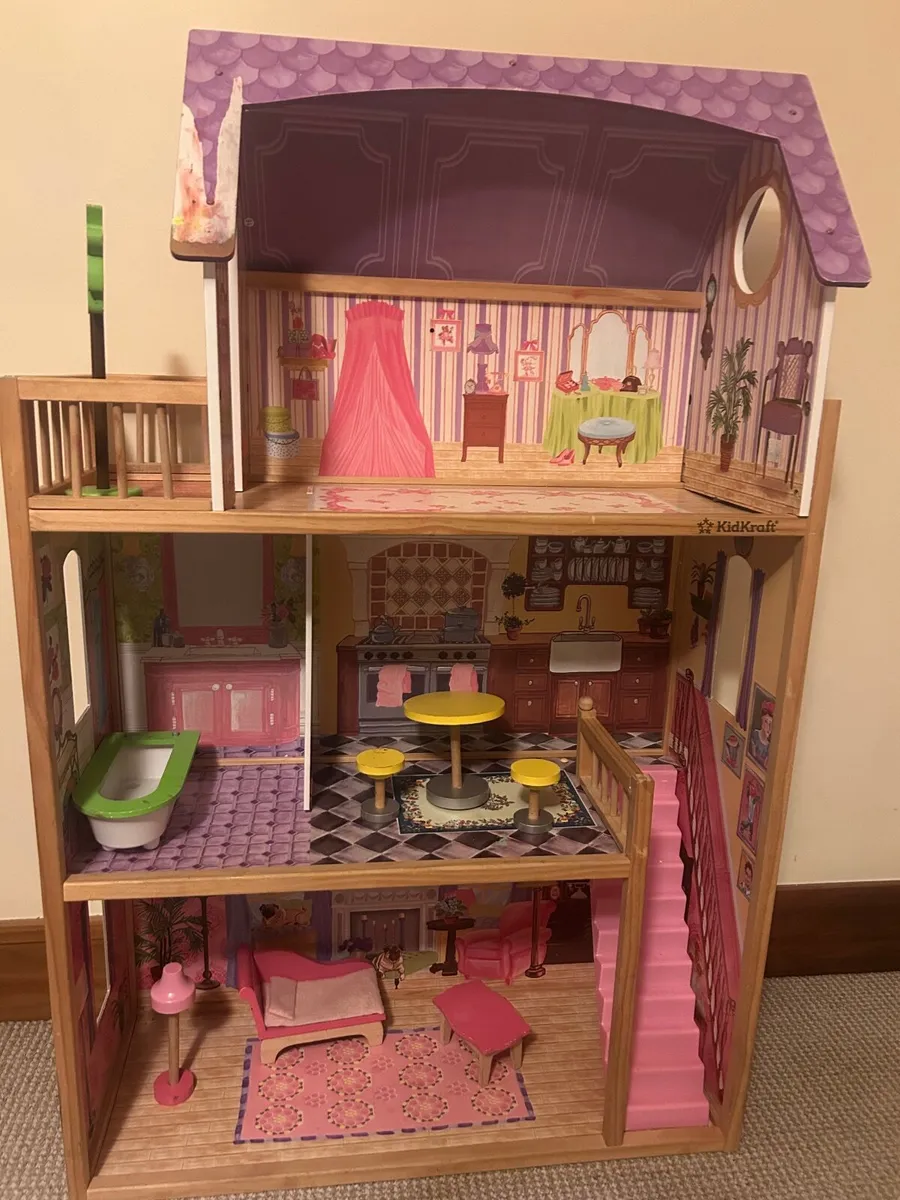 Dolls house - Image 4