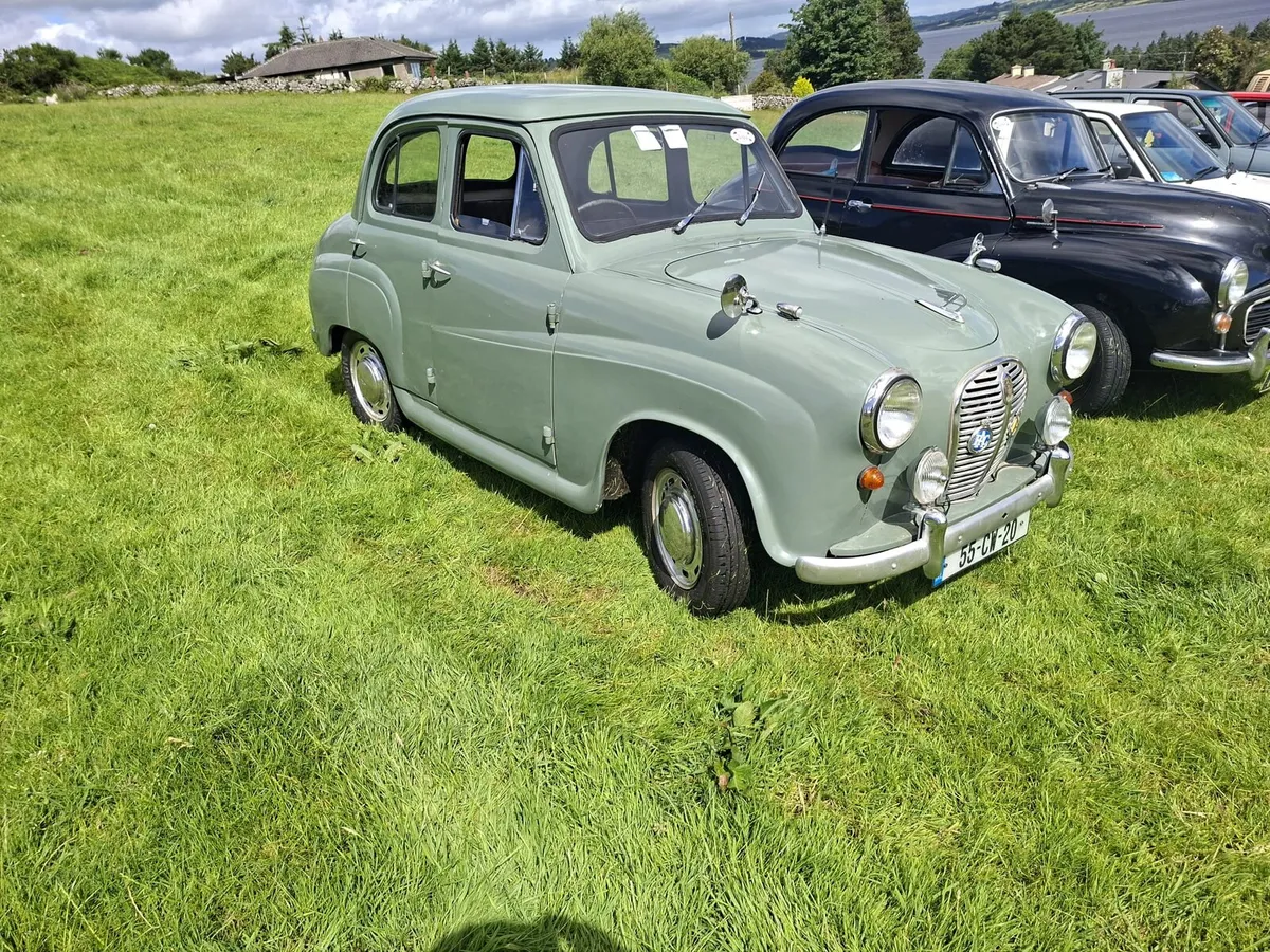 Vintage car - Image 3