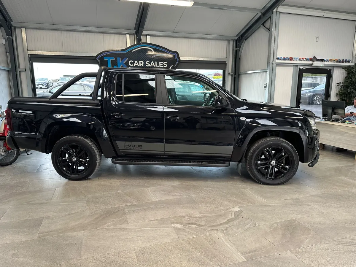 18 VOLKSWAGEN AMAROK CREW CAB - Image 2