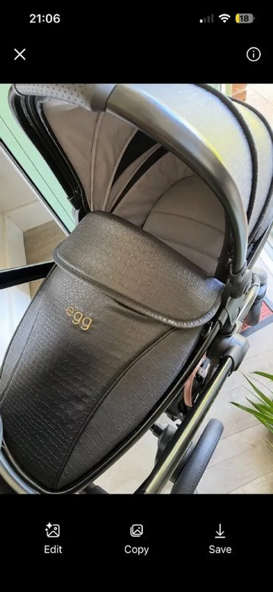 Egg2 Pram & Stroller (limited Edition Jurassic) - Image 1