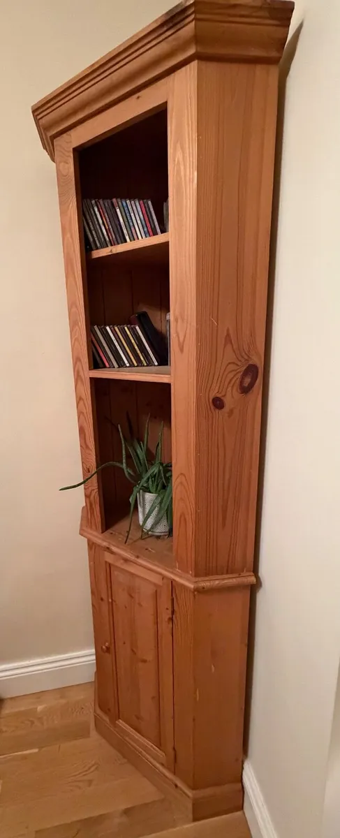 Oak corner unit with  storage - Image 2