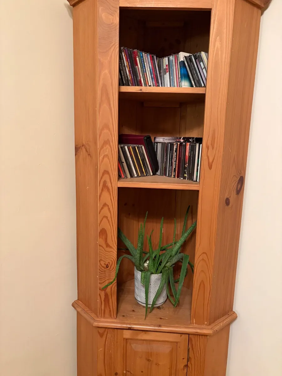 Oak corner unit with  storage - Image 3
