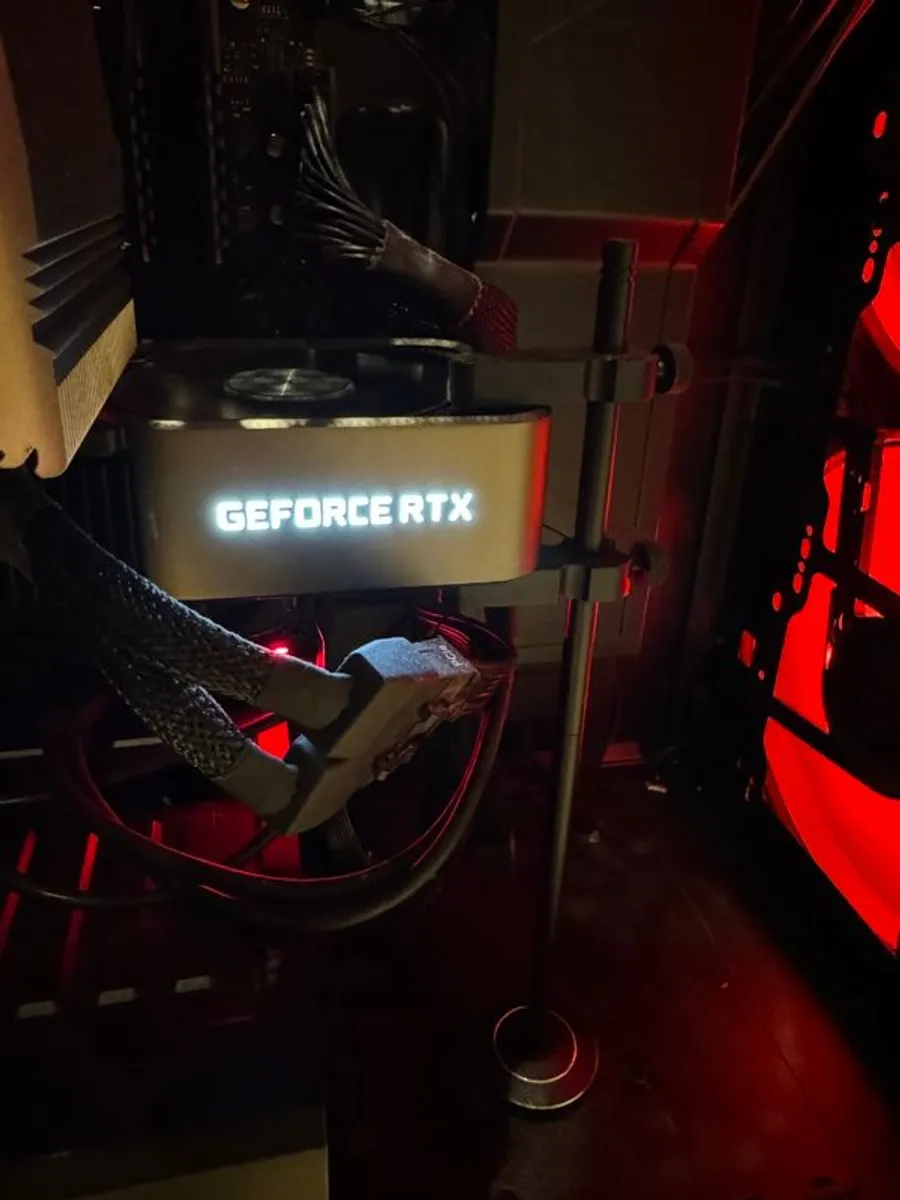 RTX 3080 Founders Edition Gaming PC | Ryzen 7 | 32GB RAM | 2TB NVMe SSD | Immaculate - Image 4