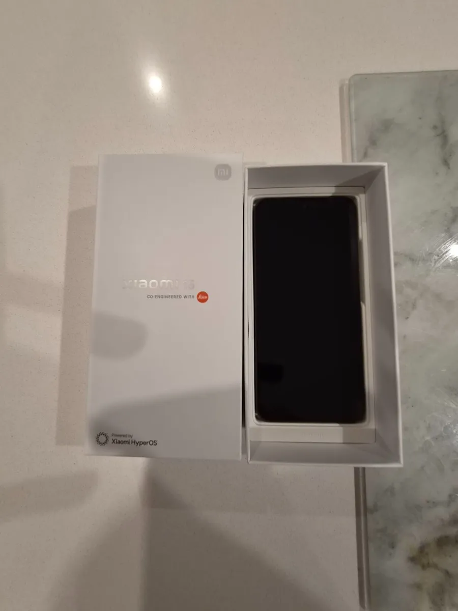 Mobile phone - Image 1