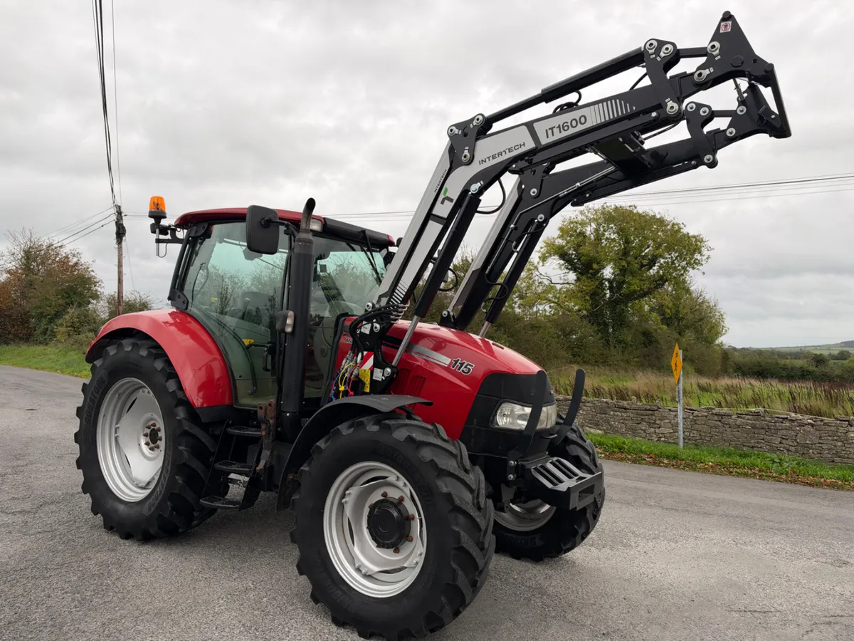 2011 Case Maxxum 115 with Loader - Image 3