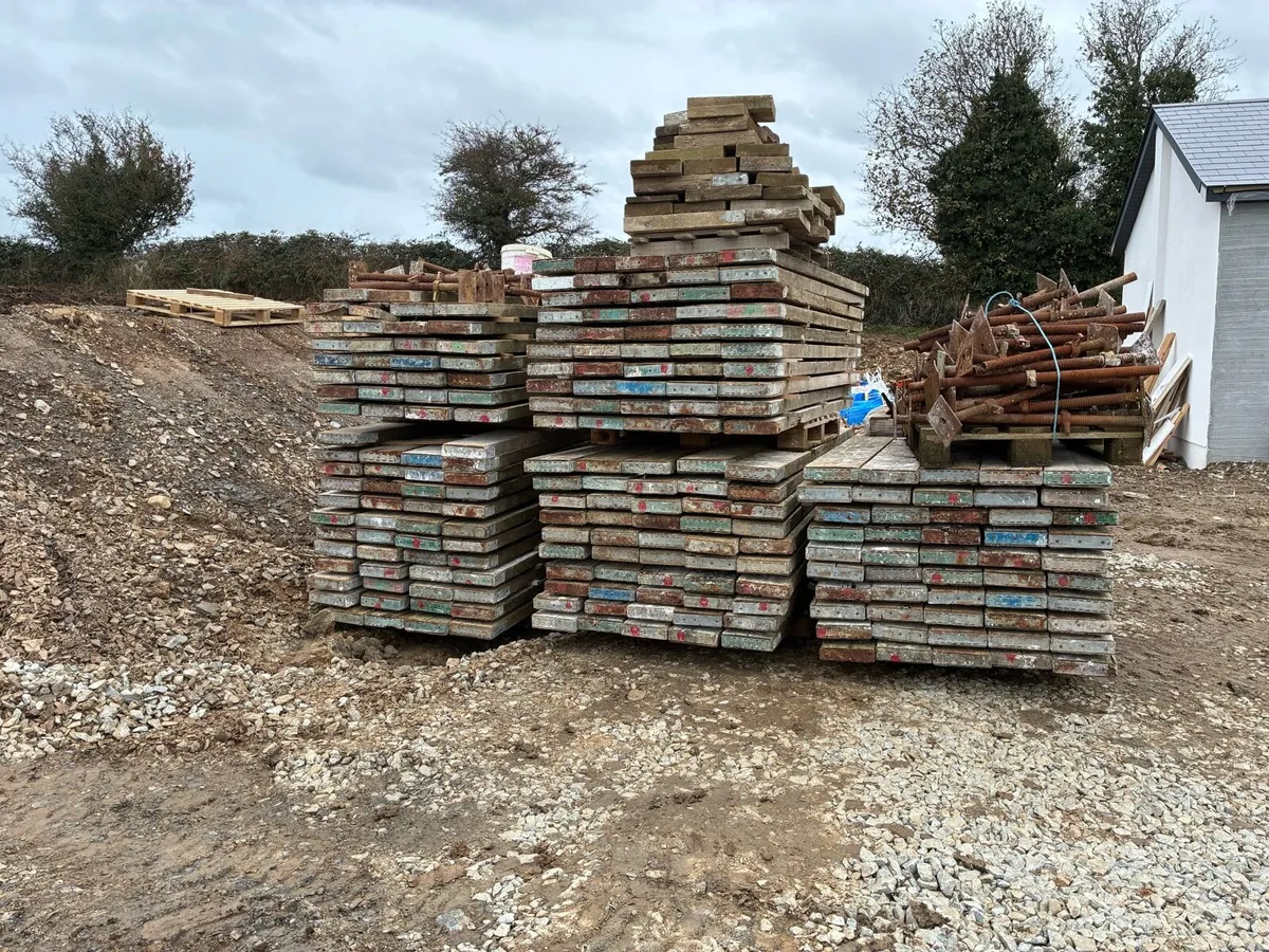 Scaffolding - Image 4