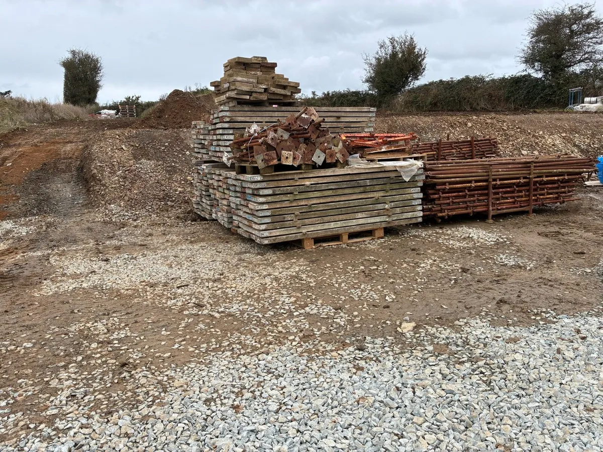 Scaffolding - Image 1