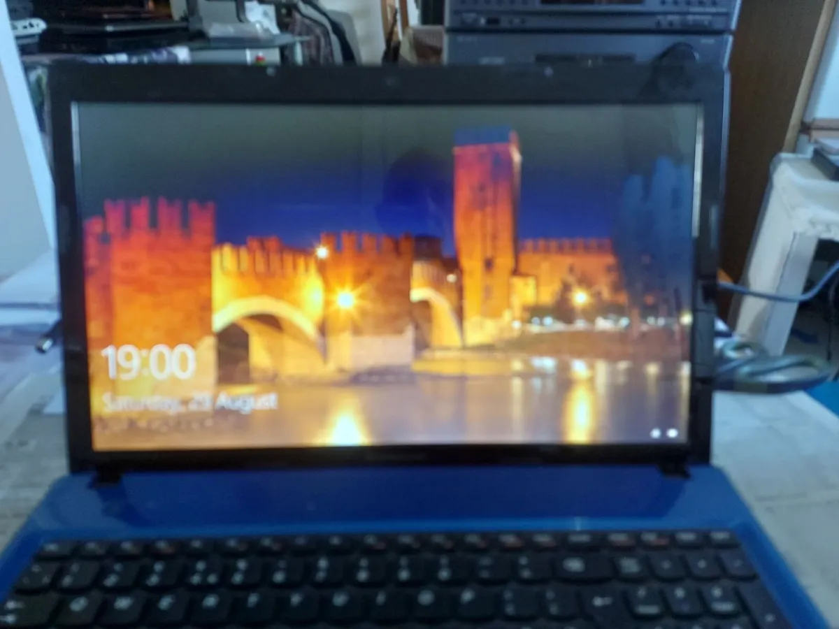 Lenovo G580 Laptop Model 20157, 8GB RAM, 500GB HDD - Image 2
