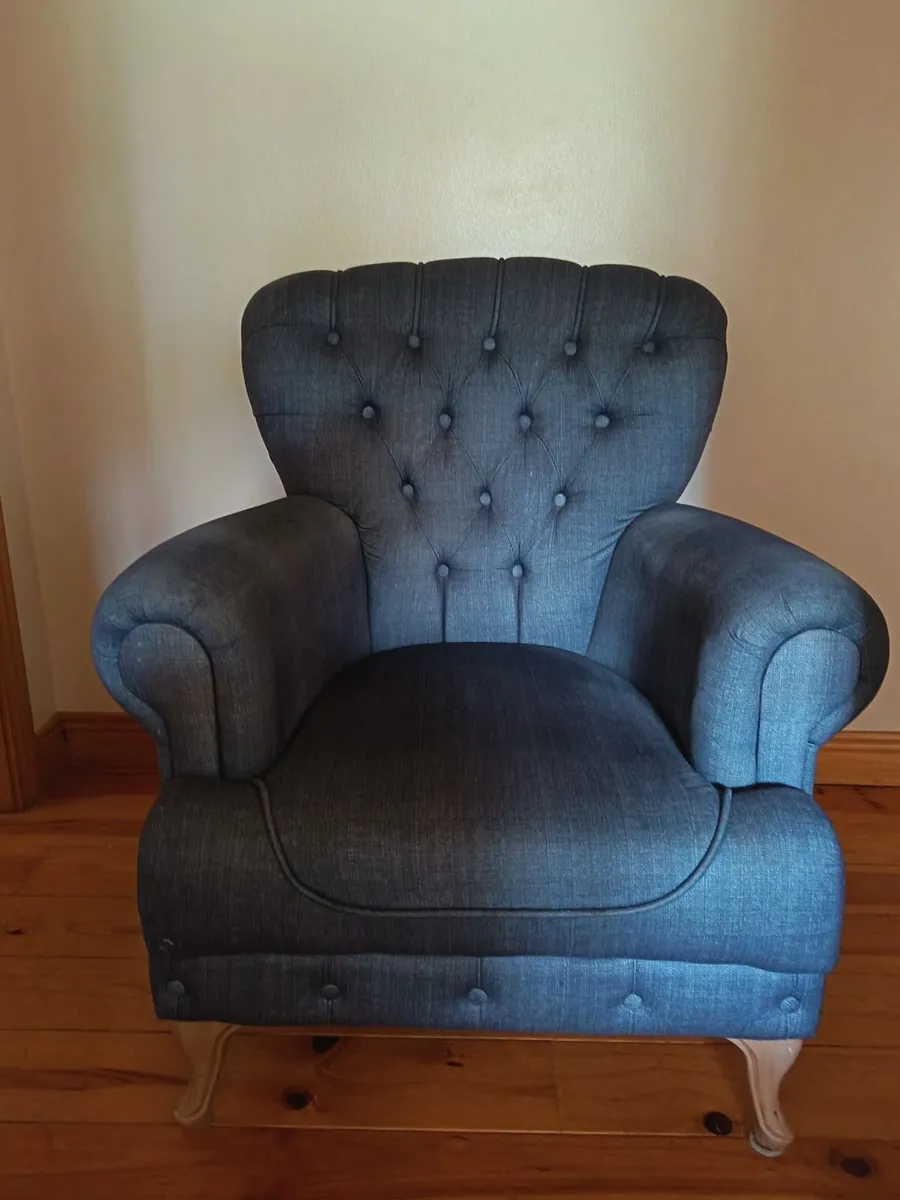 Armchair - Image 2