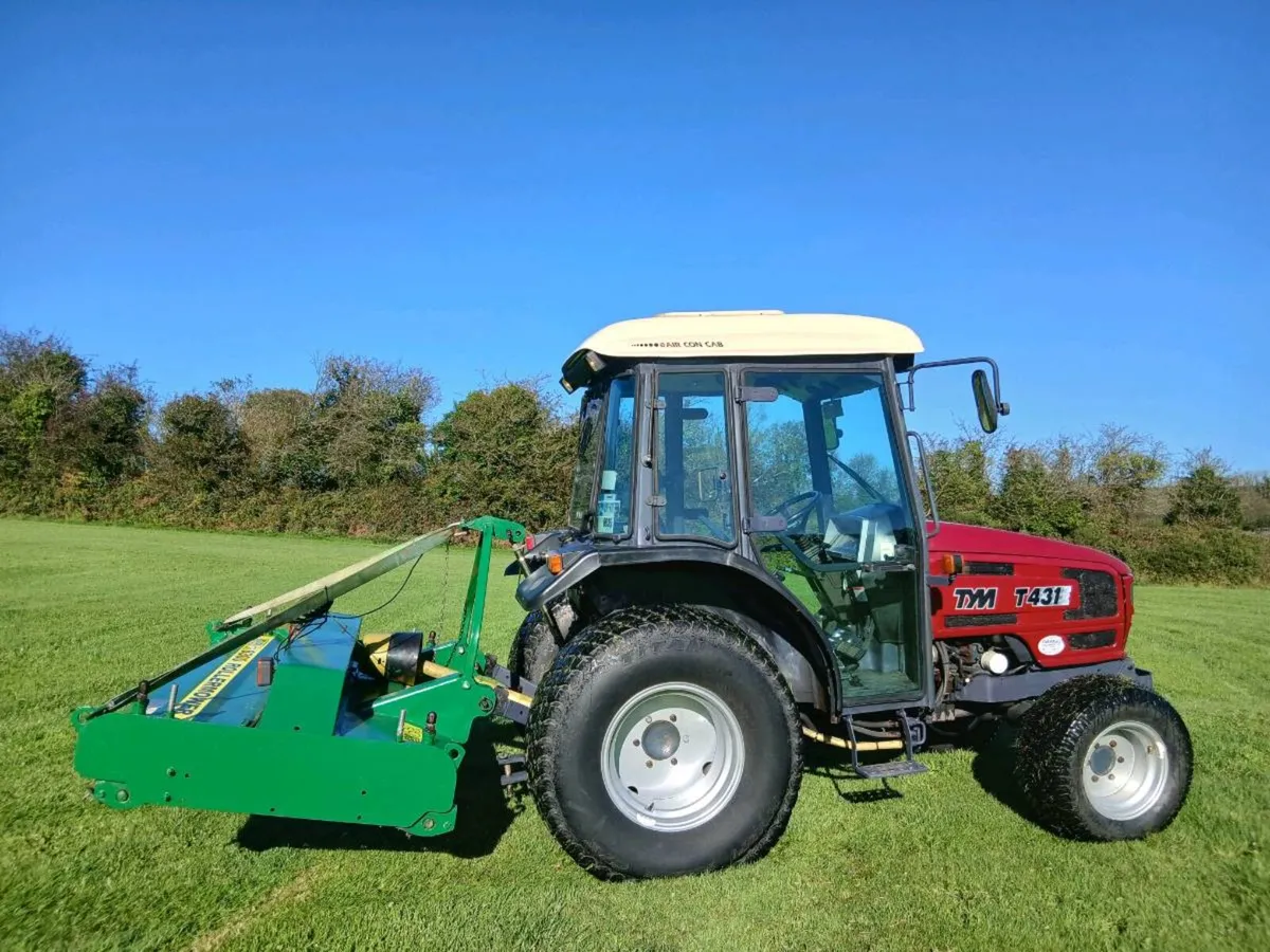 TYM 431 43 hp plus major 6300gr finishing mower - Image 3