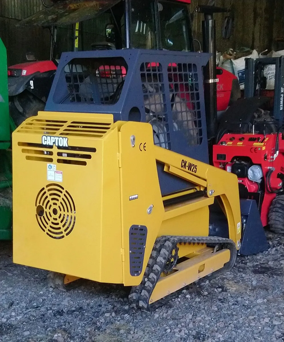 NEW CAPTOK CW25 SKIDSTEER - Image 4