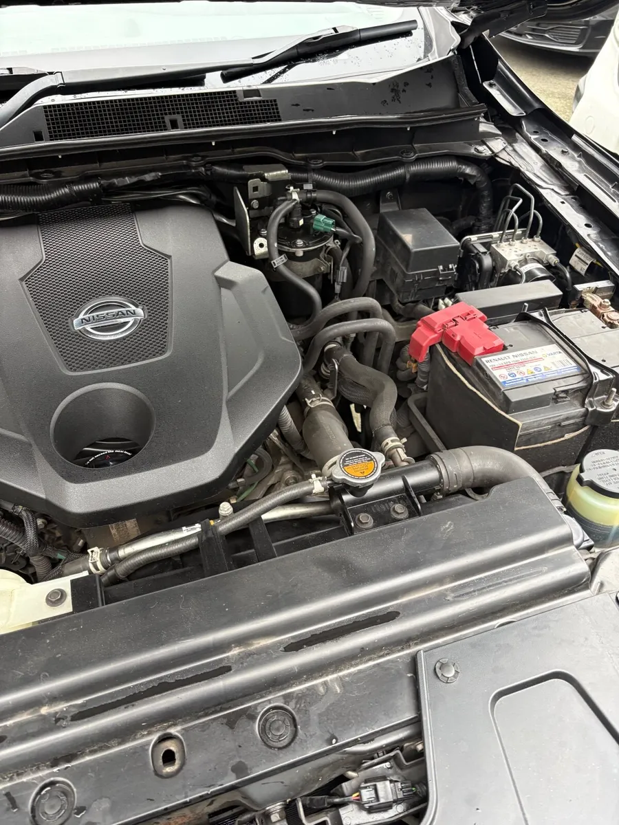 Nissan Navara 2021 - Image 4