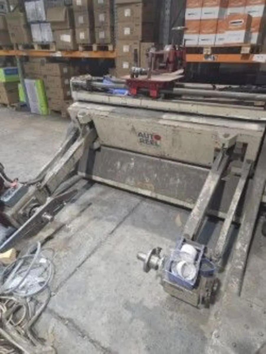 cable machine - Image 4