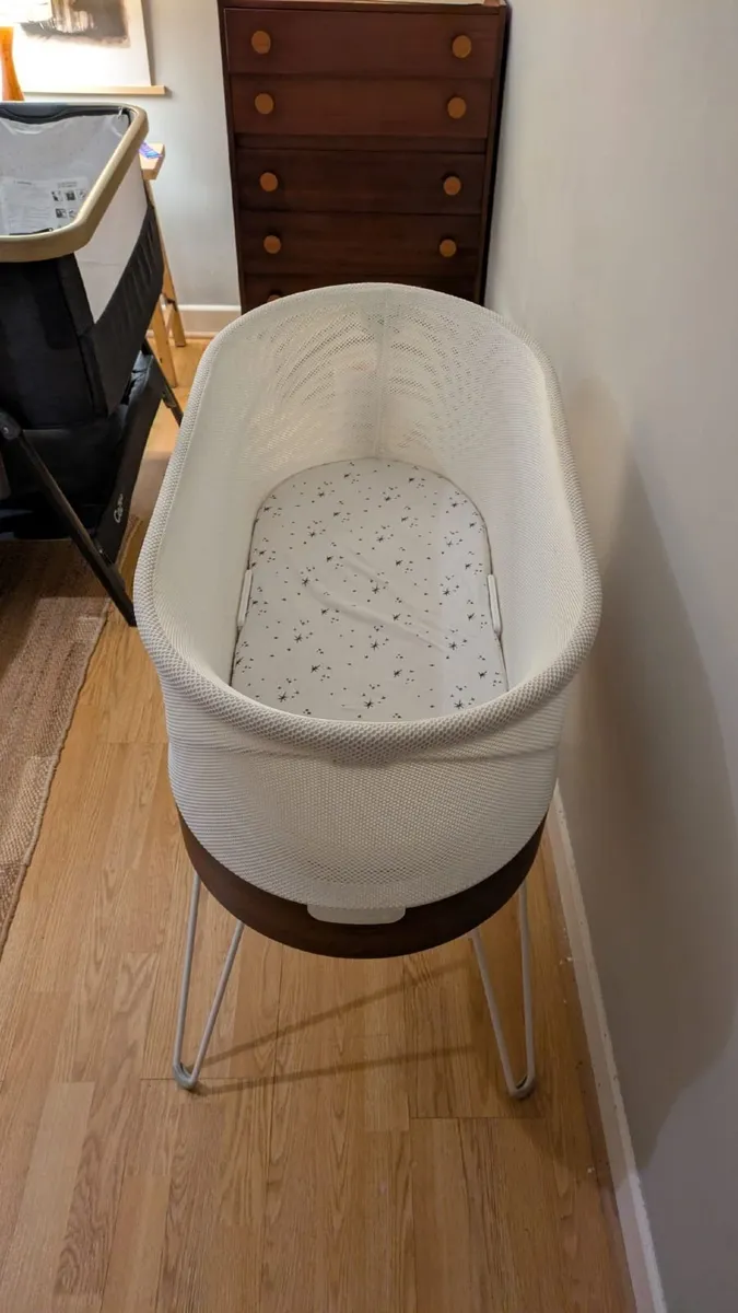 Snoo smart cot - Image 1