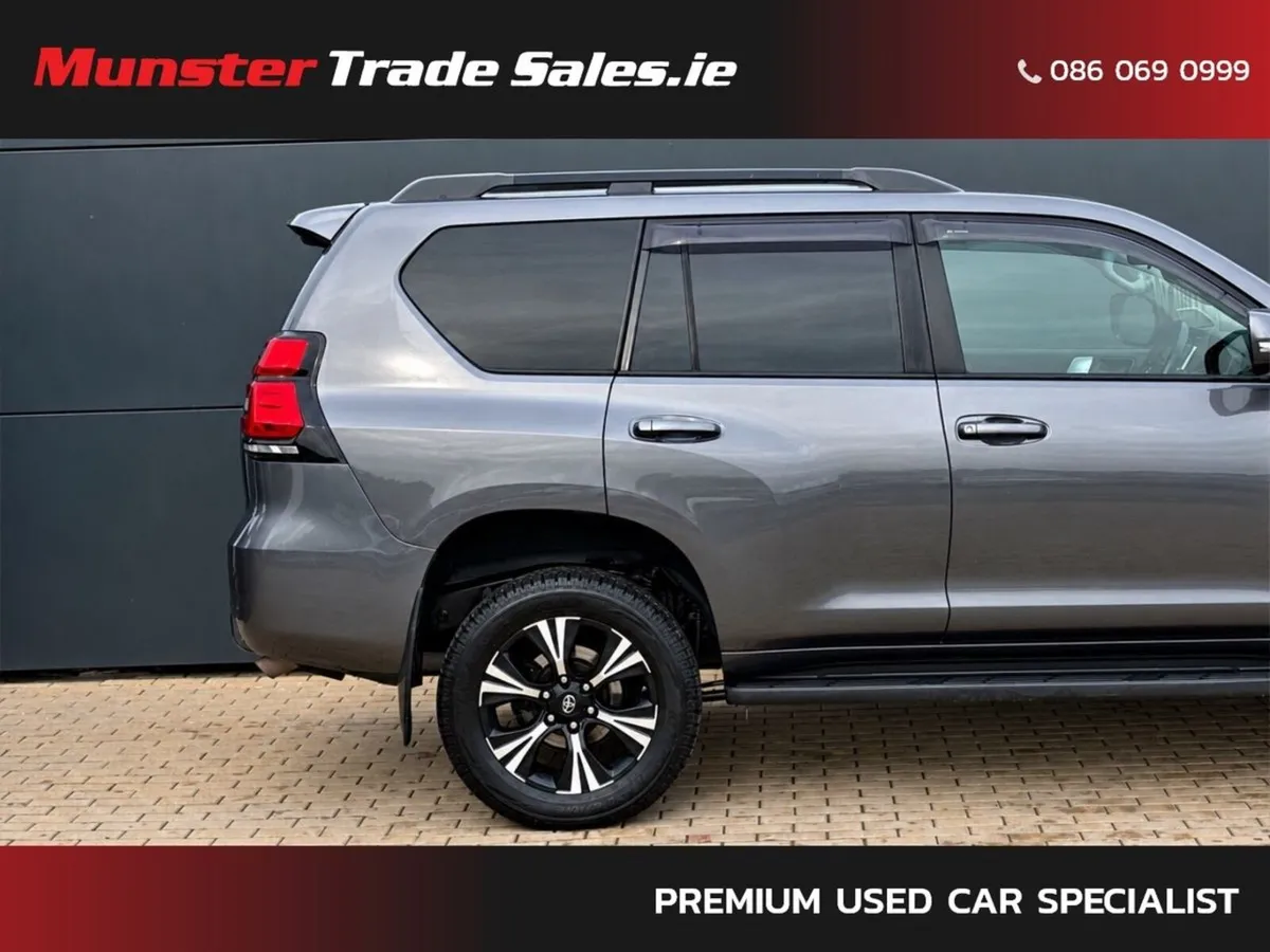 Toyota Land Cruiser 2.8 D-4D Automatic Commercial - Image 4