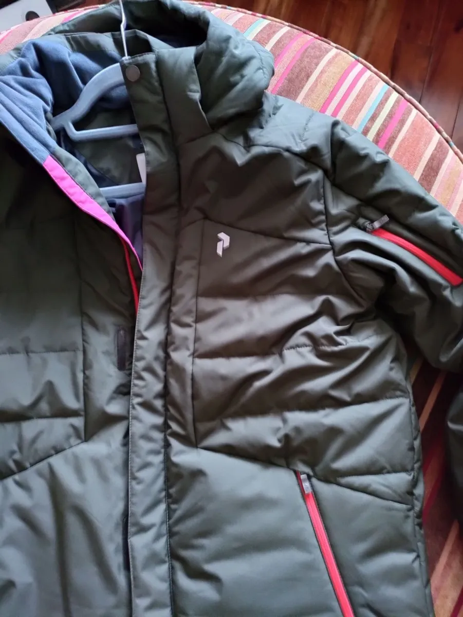 Peak Performance designer Ski jkt 170cm XXS New - Image 2