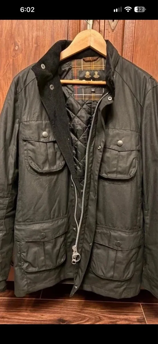 Barbour wax jacket medium sizes - Image 1
