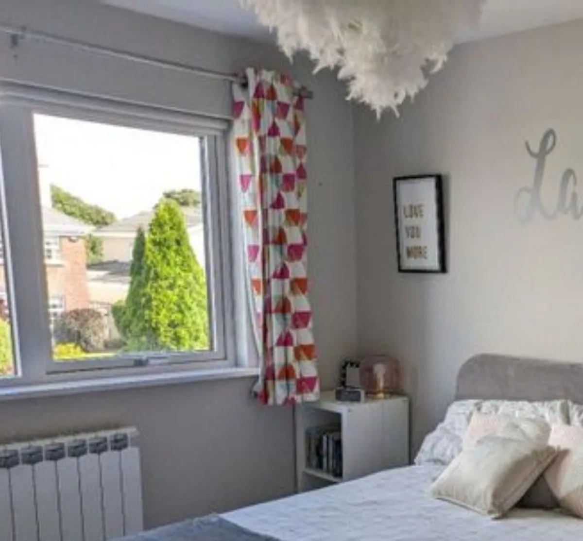 Bespoke curtains - 150cm drop x 260cm wide each - Image 1