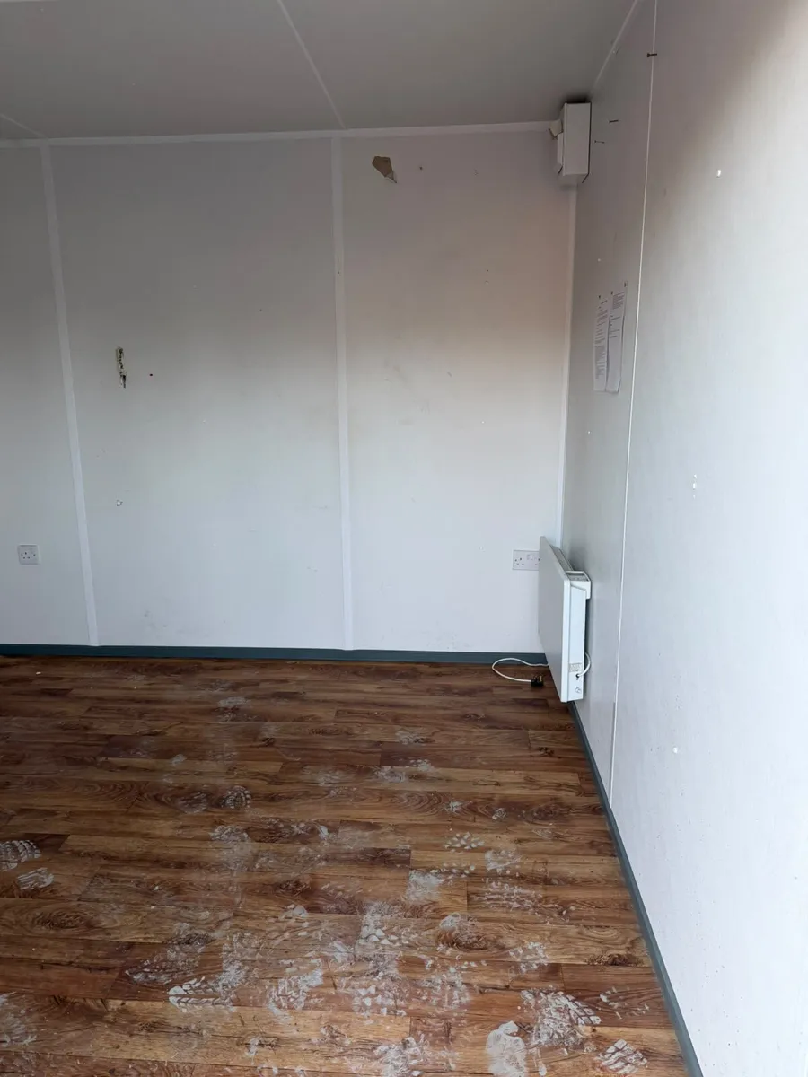 2020 Anti Vandal Site Office 12'X10' - Image 4
