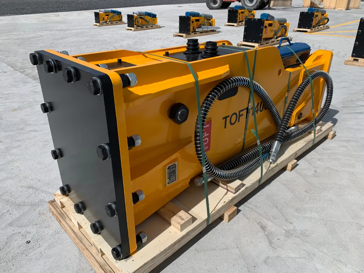 UNRESERVED 2026 TOFT1400 BREAKER TO SUIT 20T/30T - Image 3