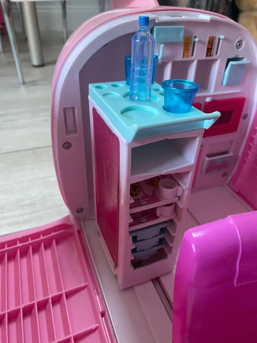 Barbie Plane - Image 2