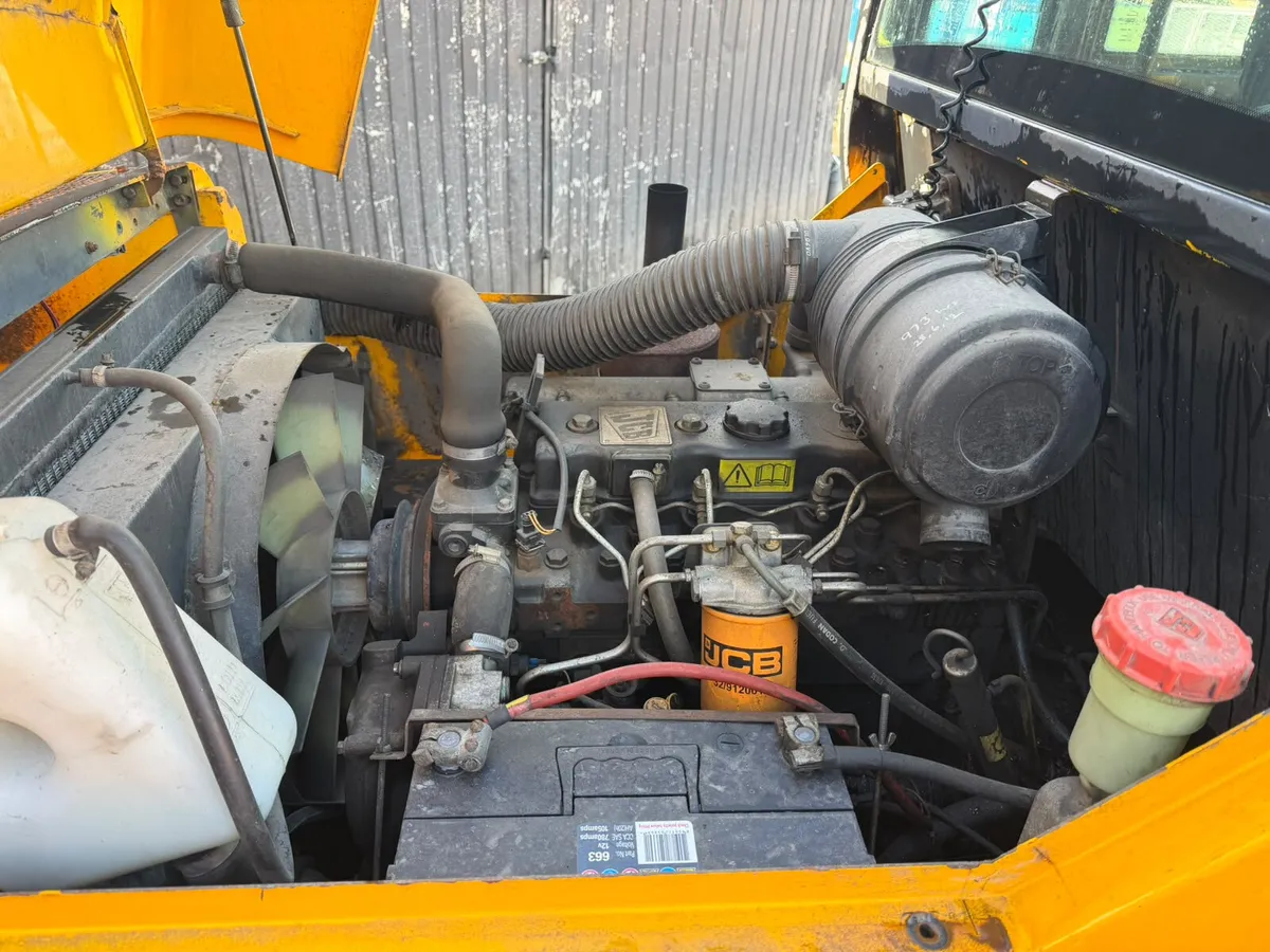 JCB 926 Rough Terrain Forklift - Image 4