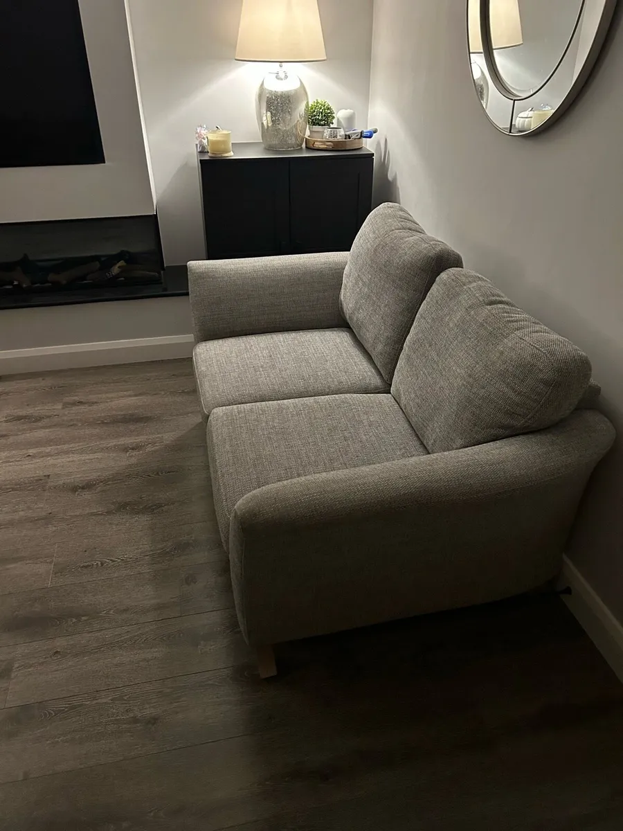 3+2 seater DFS Sofa - Image 1