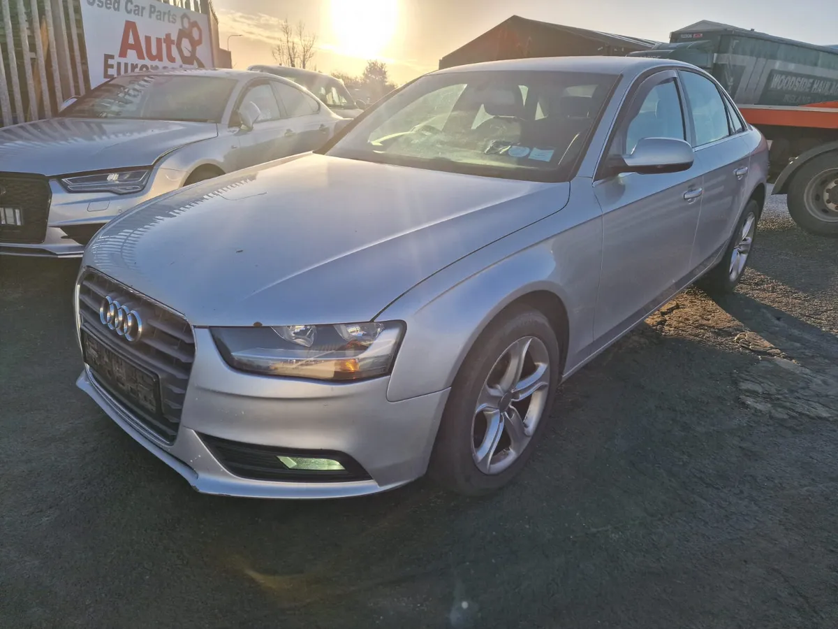 12 AUDI A4  2.0 TDI (CJC) FOR BREAKING - Image 1