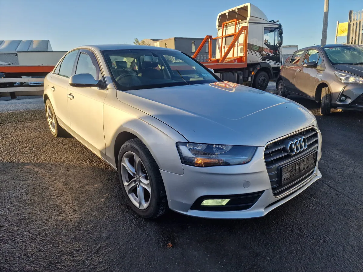 12 AUDI A4  2.0 TDI (CJC) FOR BREAKING - Image 2